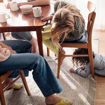 Famille à table