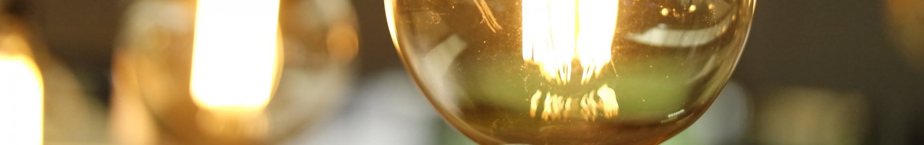 Quelle différence entre kW et kVA ? - Photo de Burak Kebapci