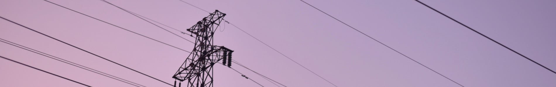 Câbles électriques, photo par Chuttersnap