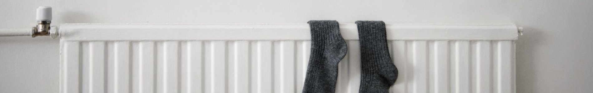 Radiateur avec chausettes