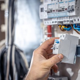 Les cinq points à retenir de l’année électrique 2025